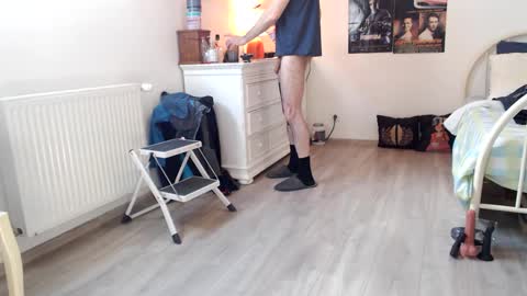 Snapshot of sexyman_fr chatting on March 1, 12:34 pm Vincent Vega online show from March 1, 12:34 pm