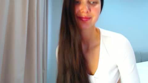 SexyMyMeow online show from April 13, 5:22 am