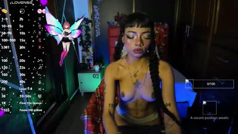 N A F online show from November 27, 9:22 pm