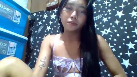 Snapshot of sexynaughtymorena chatting on February 11, 9:25 pm REA online show from February 11, 9:25 pm