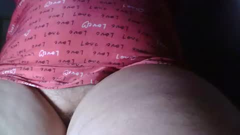 Snapshot of sexyoldwet chatting on February 3, 2:03 am AnneSofia online show from February 3, 2:03 am