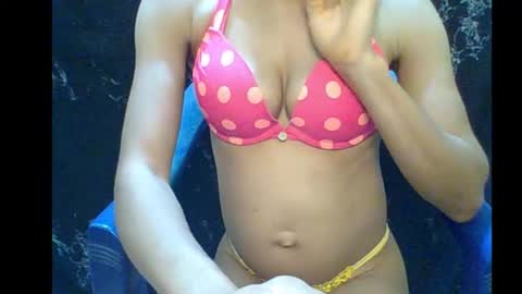 sexypussy000 online show from January 31, 8:28 pm