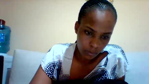 Snapshot of sexyqueen3457132 chatting on September 13, 7:38 pm DOVY ACHIENG online show from September 13, 7:38 pm