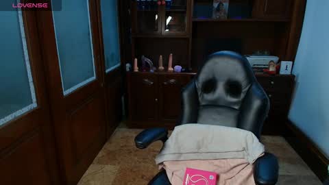 R A C H E L online show from January 13, 12:02 pm