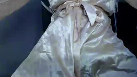 Snapshot of sexyshinixx chatting on October 8, 8:37 pm sexyshinixx online show from October 8, 8:37 pm