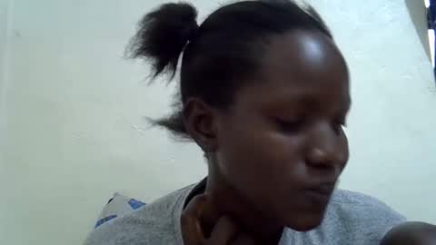 sexyslim23223005 online show from April 19, 7:53 am