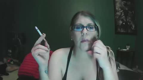Snapshot of sexystripper69 chatting on October 19, 4:06 am sexystripper69 online show from October 19, 4:06 am