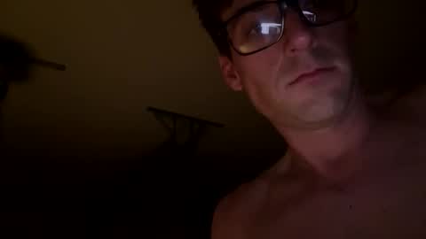 Smooth bi guy online show from March 6, 8:24 am