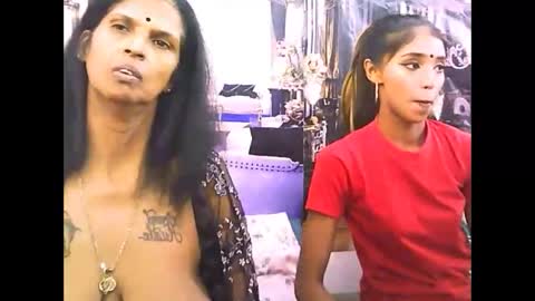 sexyva4u2luv online show from October 28, 9:10 am