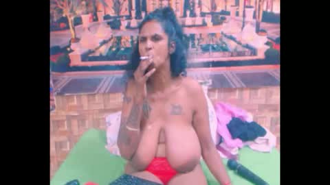 Snapshot of sexyva4u2luv chatting on September 22, 1:37 pm sexyva4u2luv online show from September 22, 1:37 pm