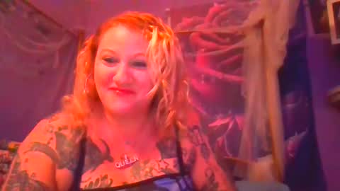 Snapshot of sexyzanna69 chatting on October 5, 3:59 am SexyZannaRose69 online show from October 5, 3:59 am