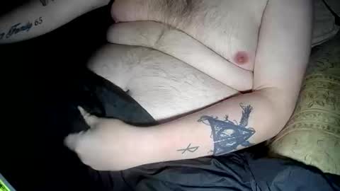 Snapshot of sexzilla15 chatting on October 12, 6:06 am no face online show from October 12, 6:06 am