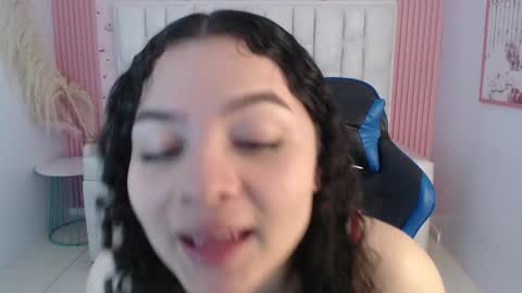 Shalon  online show from December 20, 2:46 pm