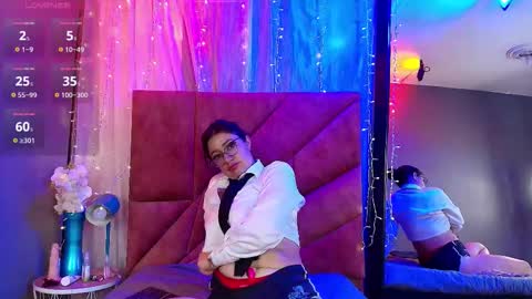 shalyn_lux online show from September 23, 3:55 am