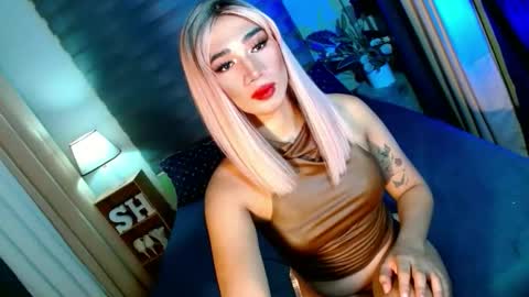 MISS SHANE online show from November 28, 6:37 pm