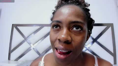 shanelle7 online show from November 18, 5:16 pm