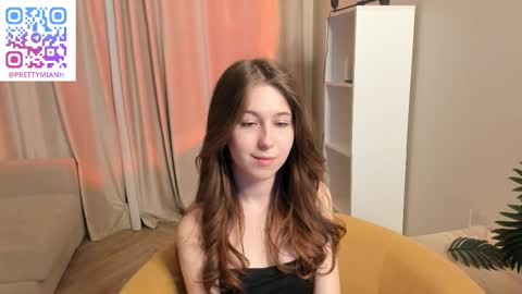 me name is Mia online show from February 17, 6:29 pm