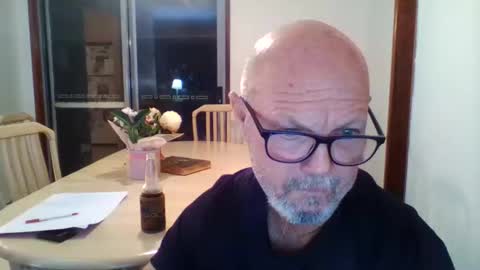 shaneo781570 online show from May 10, 10:43 am