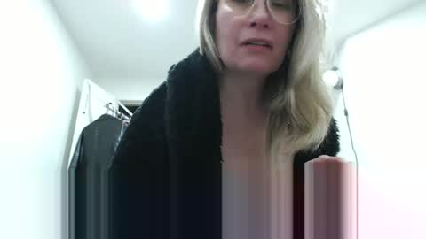 Shannon07 online show from February 13, 3:32 am