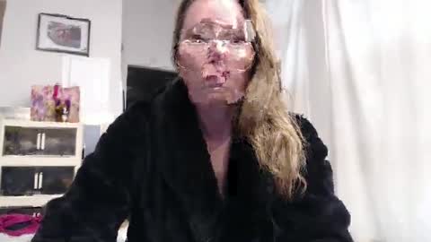 Shannon07 online show from February 24, 12:41 am