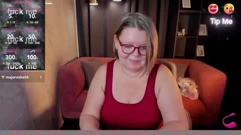 Snapshot of shannonshine chatting on September 29, 1:32 pm Shannon online show from September 29, 1:32 pm