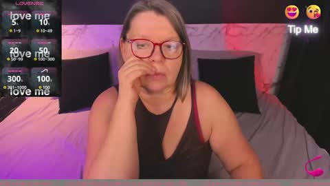 Shannon online show from December 1, 12:58 pm