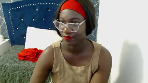 Snapshot of shanntall_tk chatting on March 11, 6:52 pm shanntall_tk online show from March 11, 6:52 pm