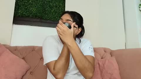 Snapshot of shanon_marel chatting on October 18, 12:20 pm SHANON online show from October 18, 12:20 pm