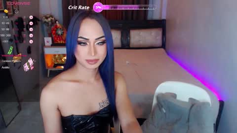 Snapshot of shantal_wildnaughty chatting on October 5, 7:28 am SHANTAL online show from October 5, 7:28 am