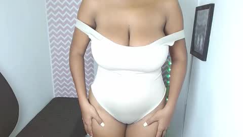 Dayana online show from February 24, 6:11 pm