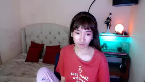 SHANTA FOX  s online show from March 11, 3:25 am