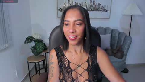 Shantall wills online show from April 7, 10:39 am