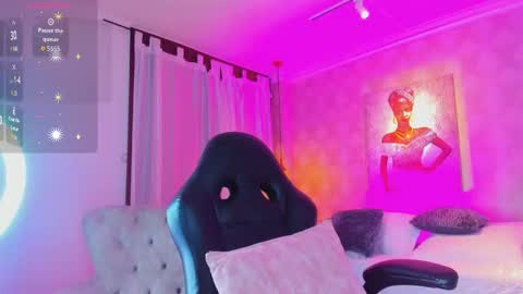 Shantal online show from November 15, 11:34 am