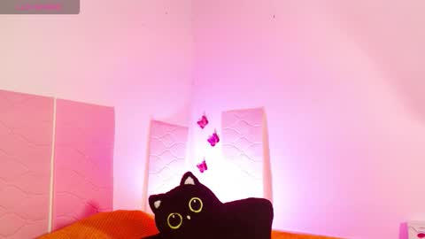 sharamadison online show from October 31, 5:57 pm