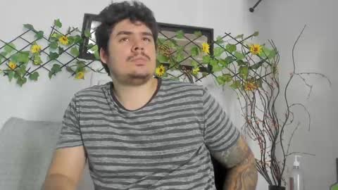 jhon deibyd online show from October 2, 10:19 pm