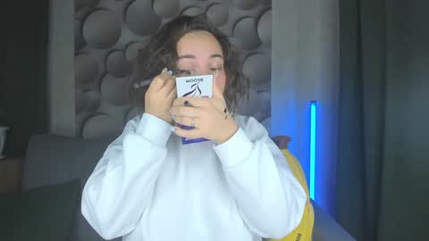 Sharon online show from December 2, 1:07 am