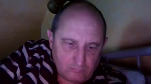 Snapshot of sharpshoder chatting on January 16, 8:25 pm Peter online show from January 16, 8:25 pm