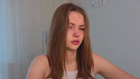Snapshot of sharrimalagisi chatting on September 26, 3:14 am Miroslava online show from September 26, 3:14 am
