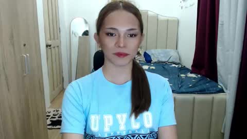 shawniee 3 online show from November 9, 2:26 am