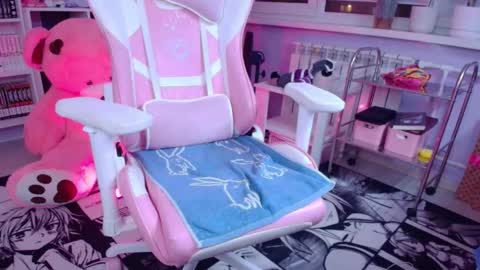 Katrin online show from November 28, 2:13 pm