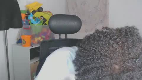 Shayna online show from October 21, 1:33 am