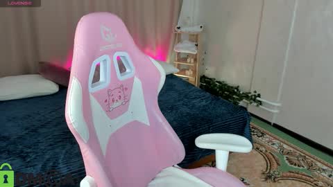 Sheila online show from December 2, 9:40 am