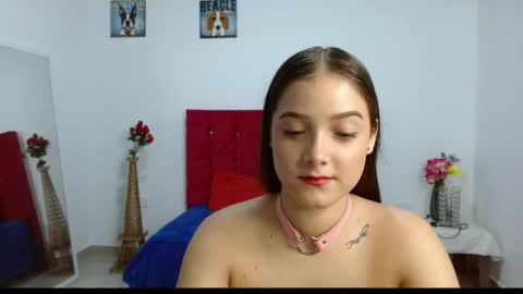 Snapshot of shenahot_ chatting on October 1, 1:27 am Shena online show from October 1, 1:27 am