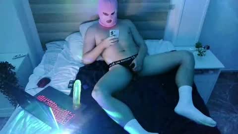 sheny_y online show from May 11, 5:32 pm