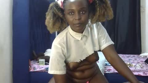 sherry_l online show from October 26, 1:28 am