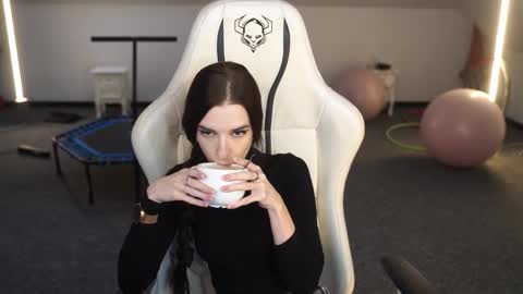 Sheryl online show from September 17, 10:19 am