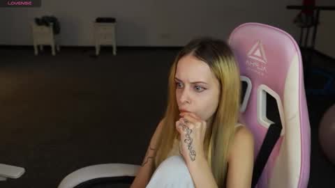 Sheryl online show from October 25, 2:39 pm