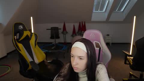 Sheryl online show from November 5, 11:56 am