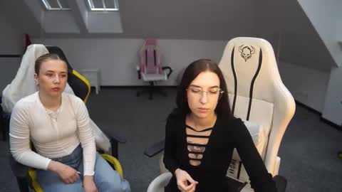 Sheryl online show from September 16, 10:17 am