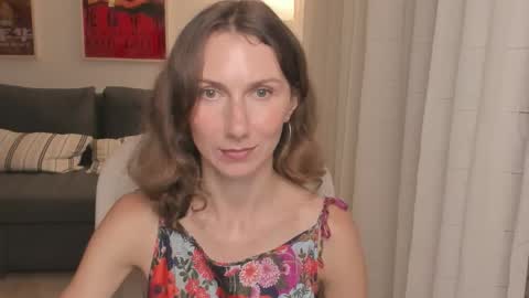 Snapshot of shesleepsnaked chatting on September 29, 7:02 pm shesleepsnaked online show from September 29, 7:02 pm